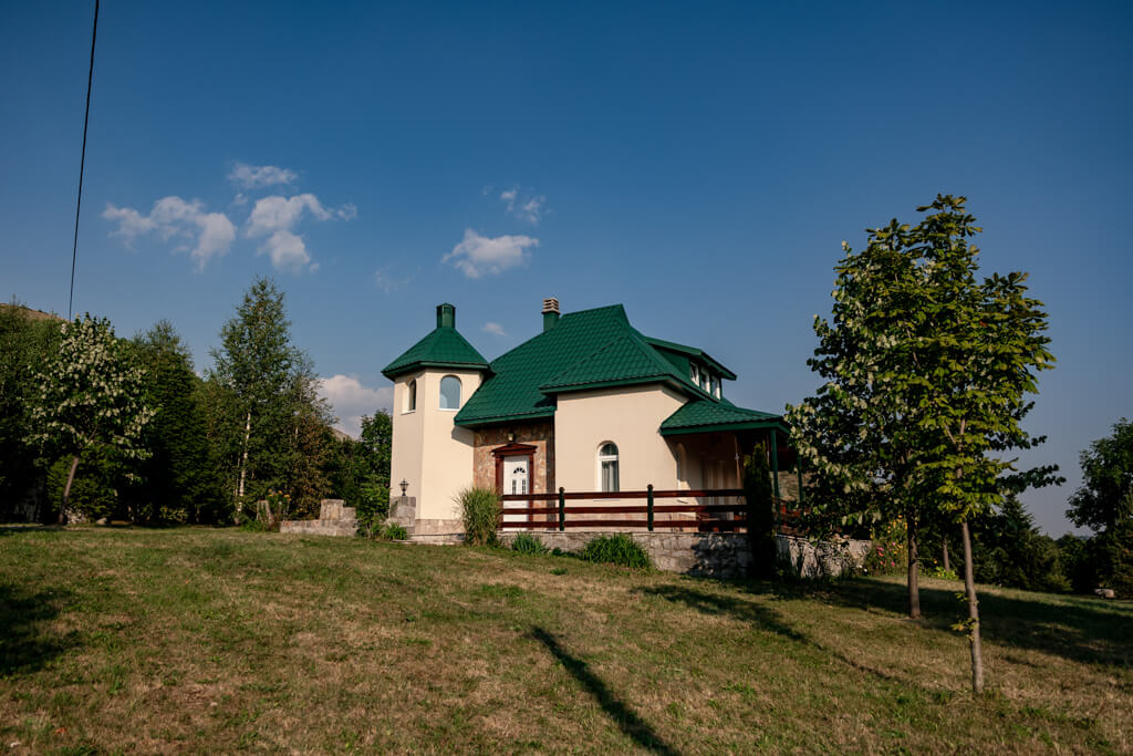 bijelic village (3 of 6)